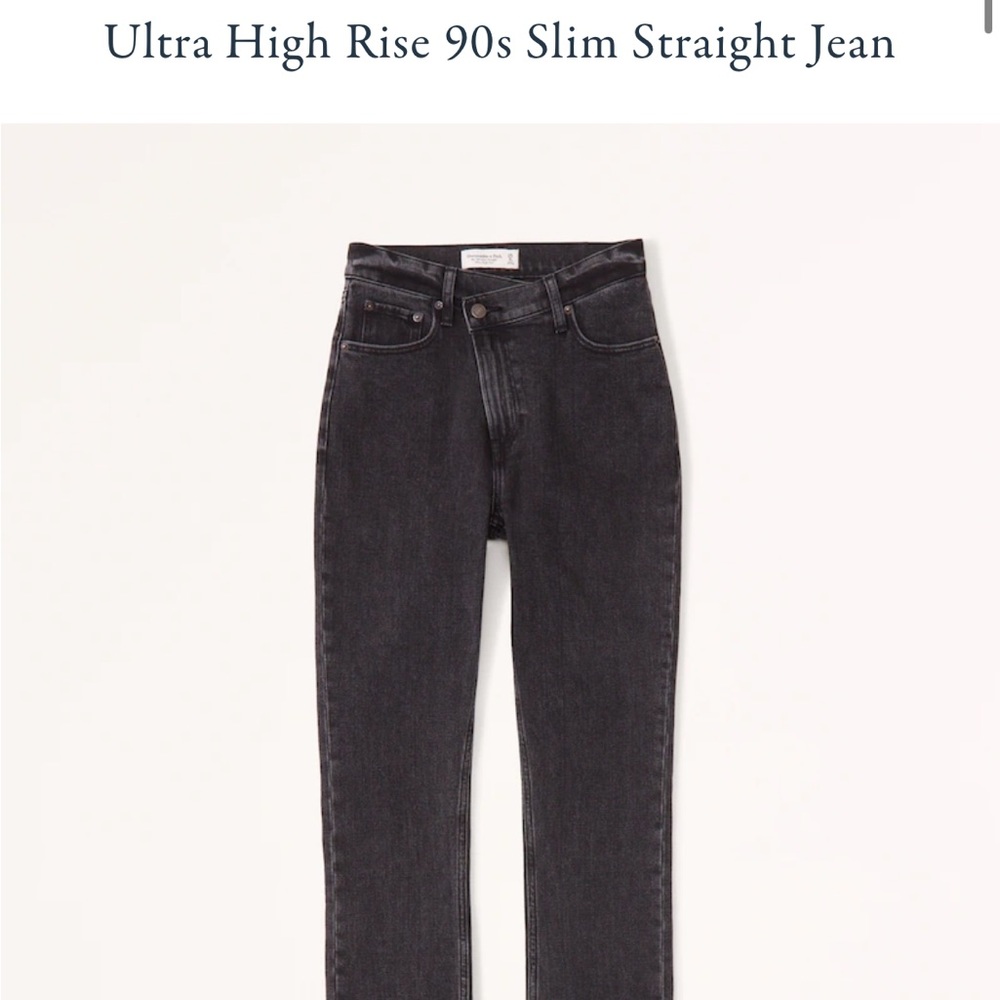Ultra High Rise 90s Slim Straight Jean